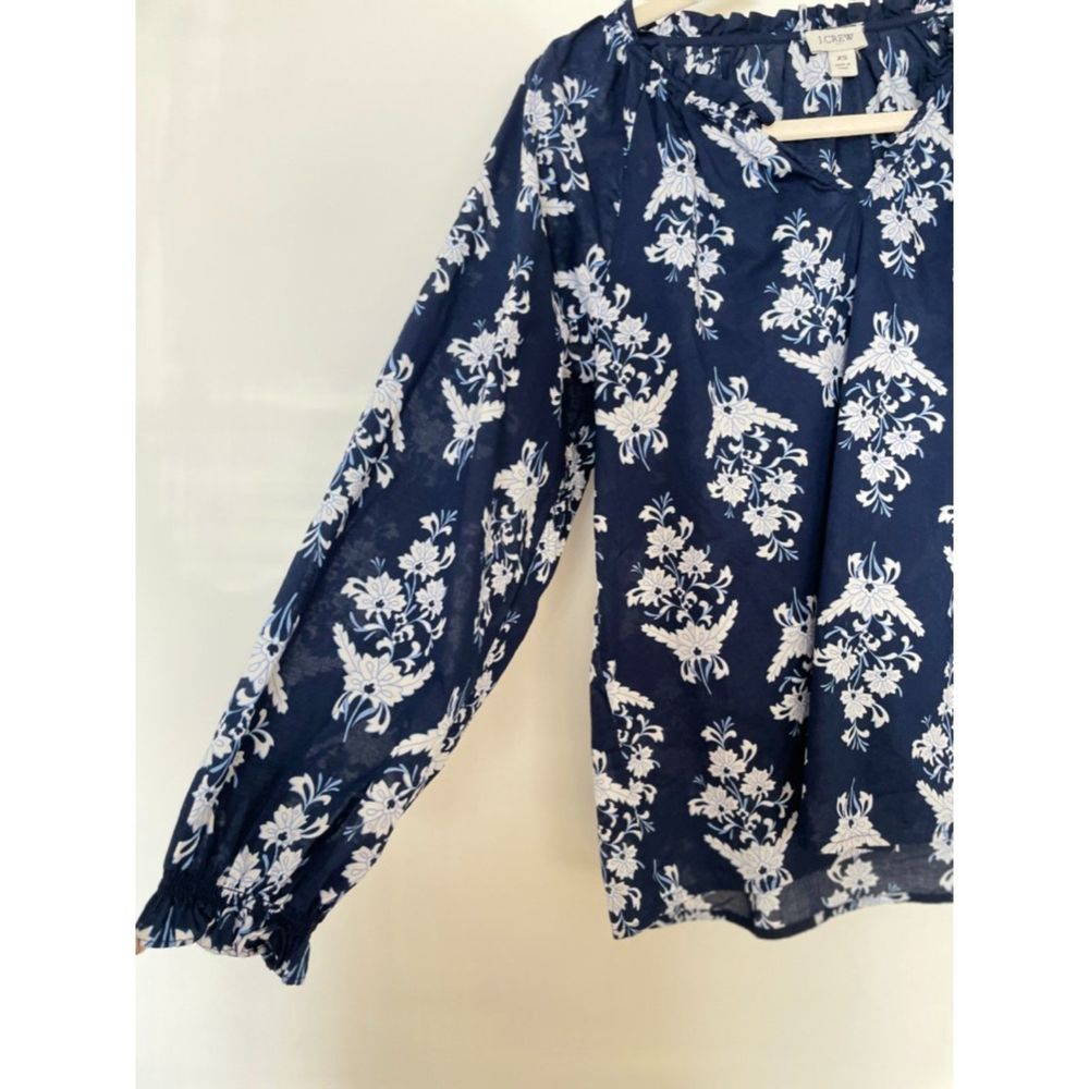 J. Crew Factory Navy Floral Long Sleeves Blouse Preppy top Size XS- Small A4 - Picture 7 of 11